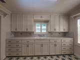 942 Helen Avenue - Photo 12