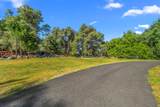 5411 Oak Leaf Circle - Photo 10