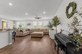 905 Ellis Circle - Photo 14