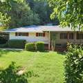 1075 Hedge Avenue - Photo 1
