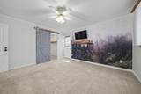 135 Mark Lane - Photo 38