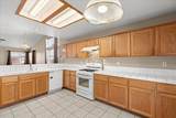 1404 Venice Circle - Photo 18