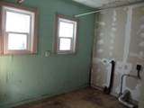 724 School Street - Photo 15