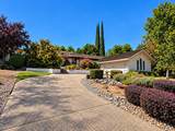 5043 Primrose Drive - Photo 1
