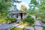 361 Ross Way - Photo 11