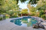 361 Ross Way - Photo 8