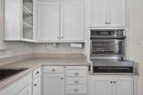 2204 Pyramid Way - Photo 15