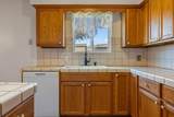 913 Sylvia Street - Photo 10