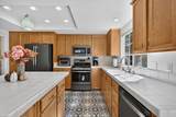 765 Hamlett Place - Photo 5