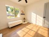 2175 De Ovan Avenue - Photo 19