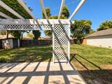 2175 De Ovan Avenue - Photo 25