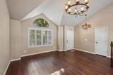 129 Chesterfield Way - Photo 19