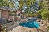 129 Chesterfield Way - Photo 48