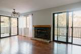 752 Dorothy Way - Photo 3