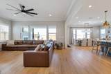 637 Chelsea - Photo 14
