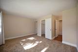 722 Woodside Lane East - Photo 22