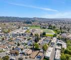 330 105th Avenue - Photo 2