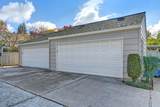 2840 Sherwood Avenue - Photo 49