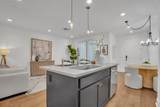 1325 Bloom - Photo 3