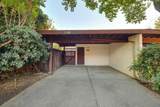 2526 Overhill Lane - Photo 39