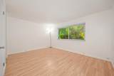 724 Woodside Lane East - Photo 11