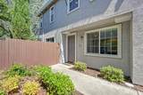 1102 Ferry Circle - Photo 3