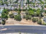 814 Comstock Drive - Photo 39