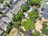 814 Comstock Drive - Photo 44