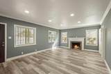 1132 Harding Way - Photo 4