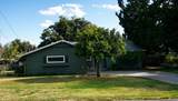 1010 Lacasa Avenue - Photo 2