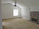 1919 Amberwood Court - Photo 3