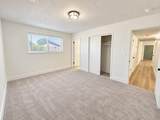 587 Sunset Street - Photo 17