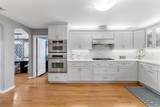 2628 Greenwood Avenue - Photo 9