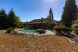 909 El Rancho Court - Photo 44