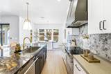 3284 Oxford Road - Photo 18
