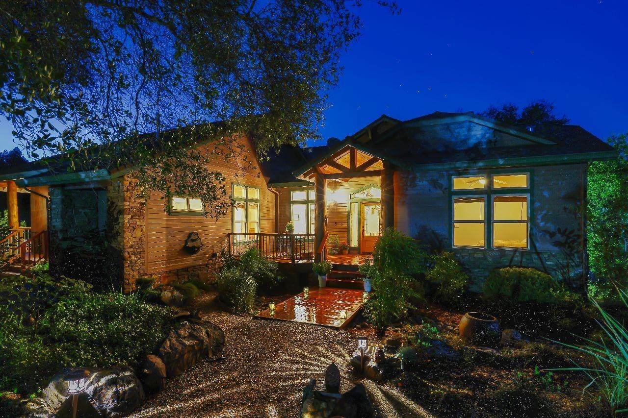 8529 Country Hills Lane - Photo 1