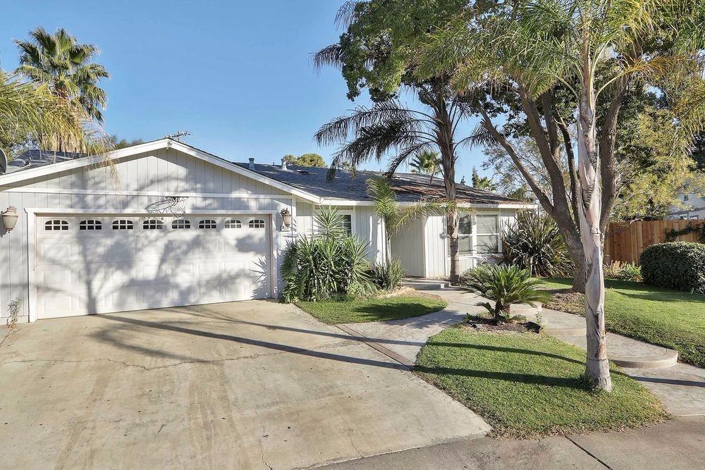 687 Smithwood Drive - Photo 1