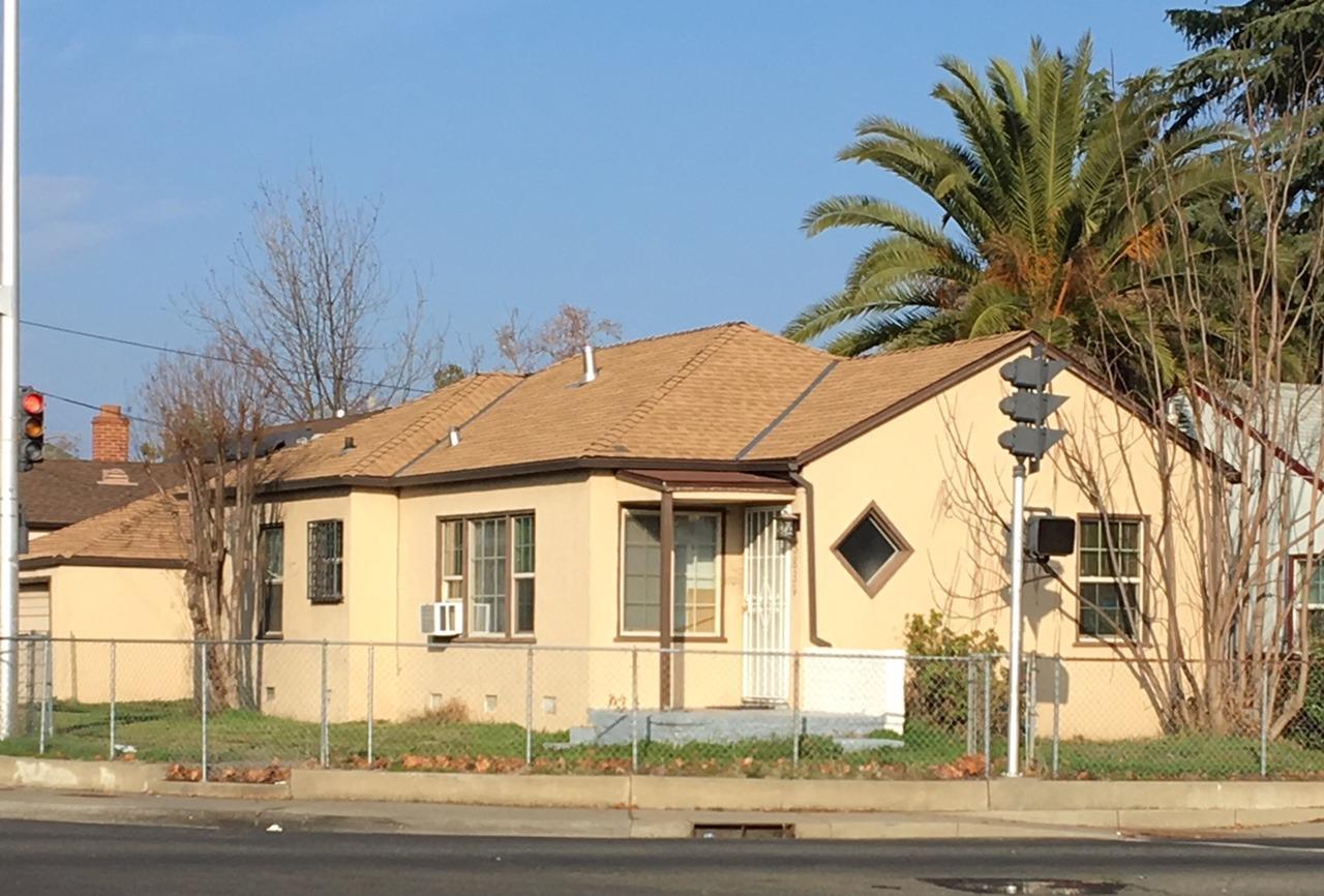 3839 Martin Luther King Boulevard - Photo 1