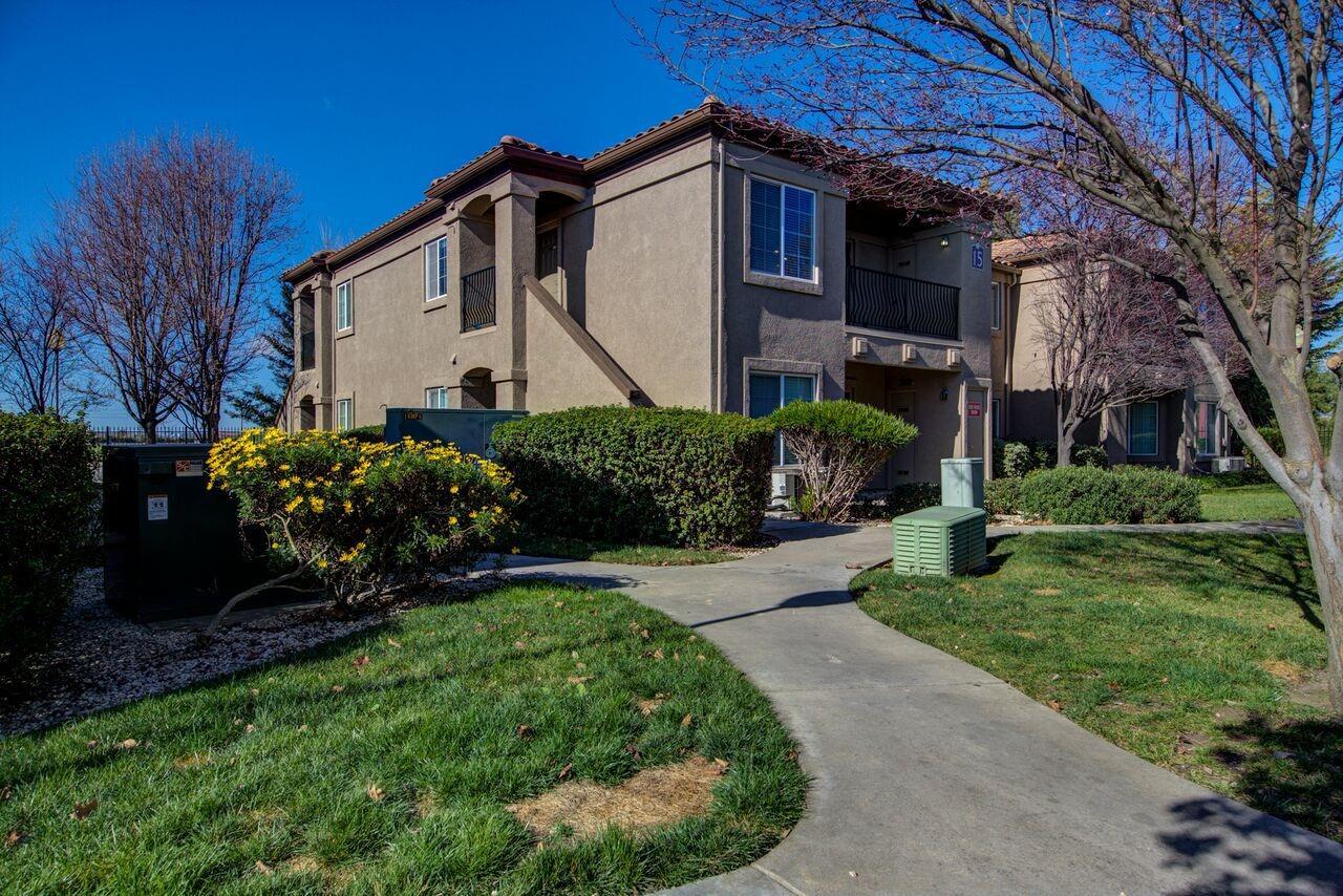 4200 Commerce Way - Photo 1