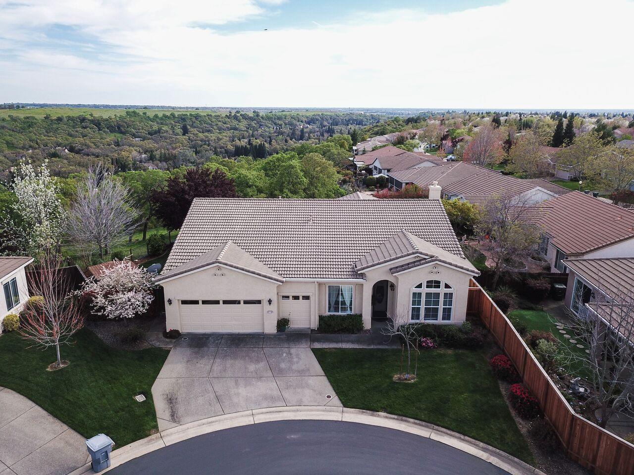 2710 Tahoe Vista Court - Photo 1