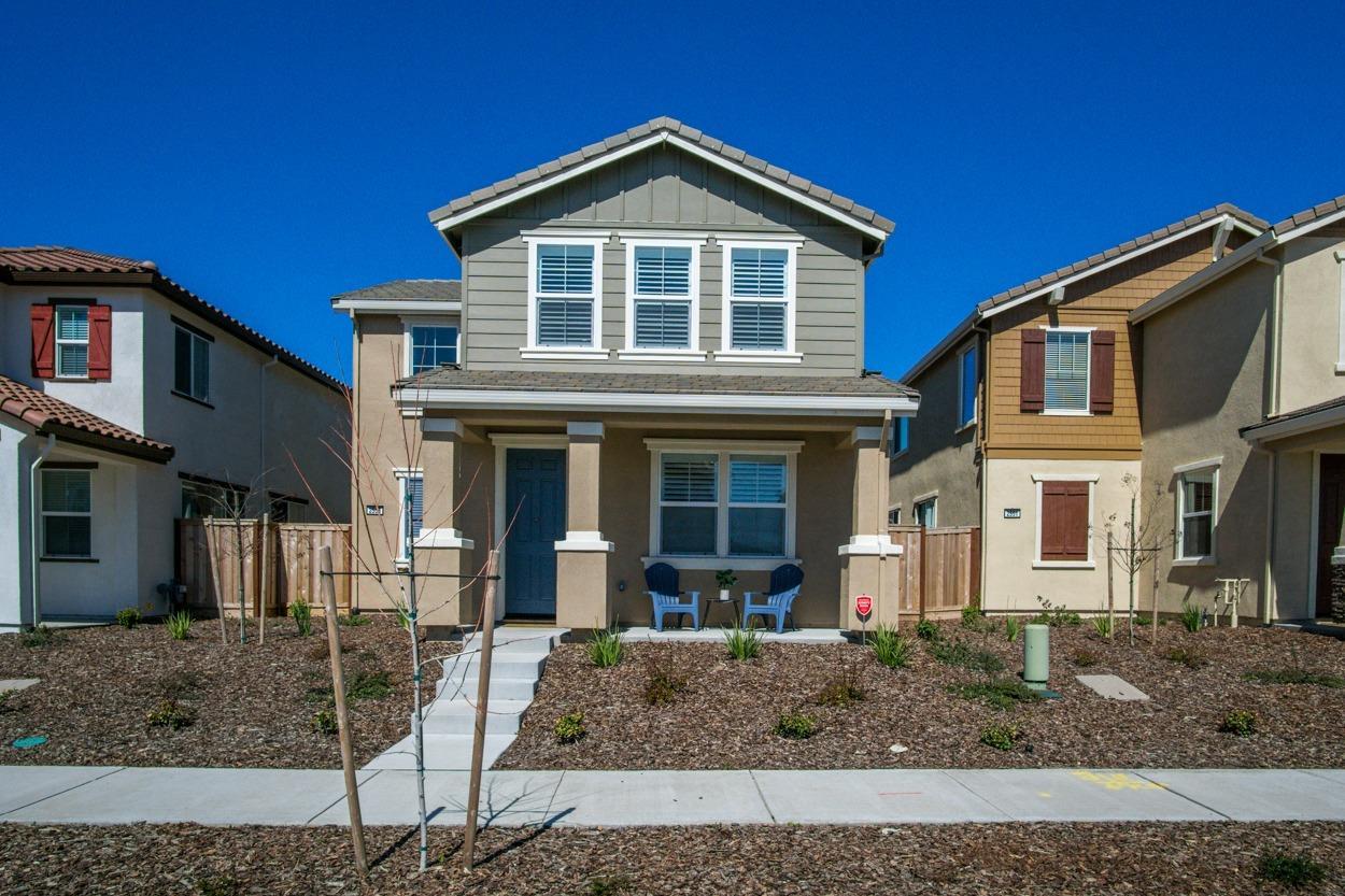 2555 Amelia Earhart Avenue - Photo 1