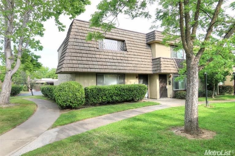 3282 Via Grande Way - Photo 1