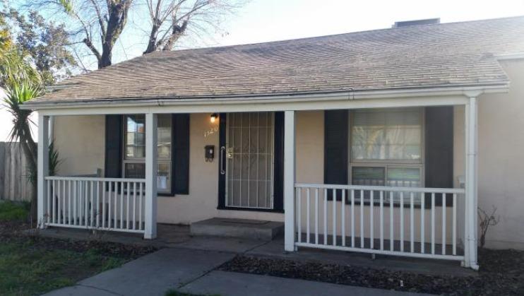 1320 Roseburg Avenue - Photo 1