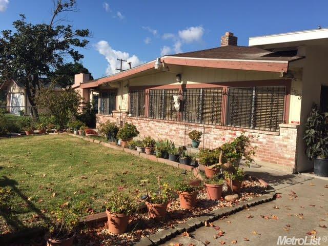 663 Chicago Avenue - Photo 1