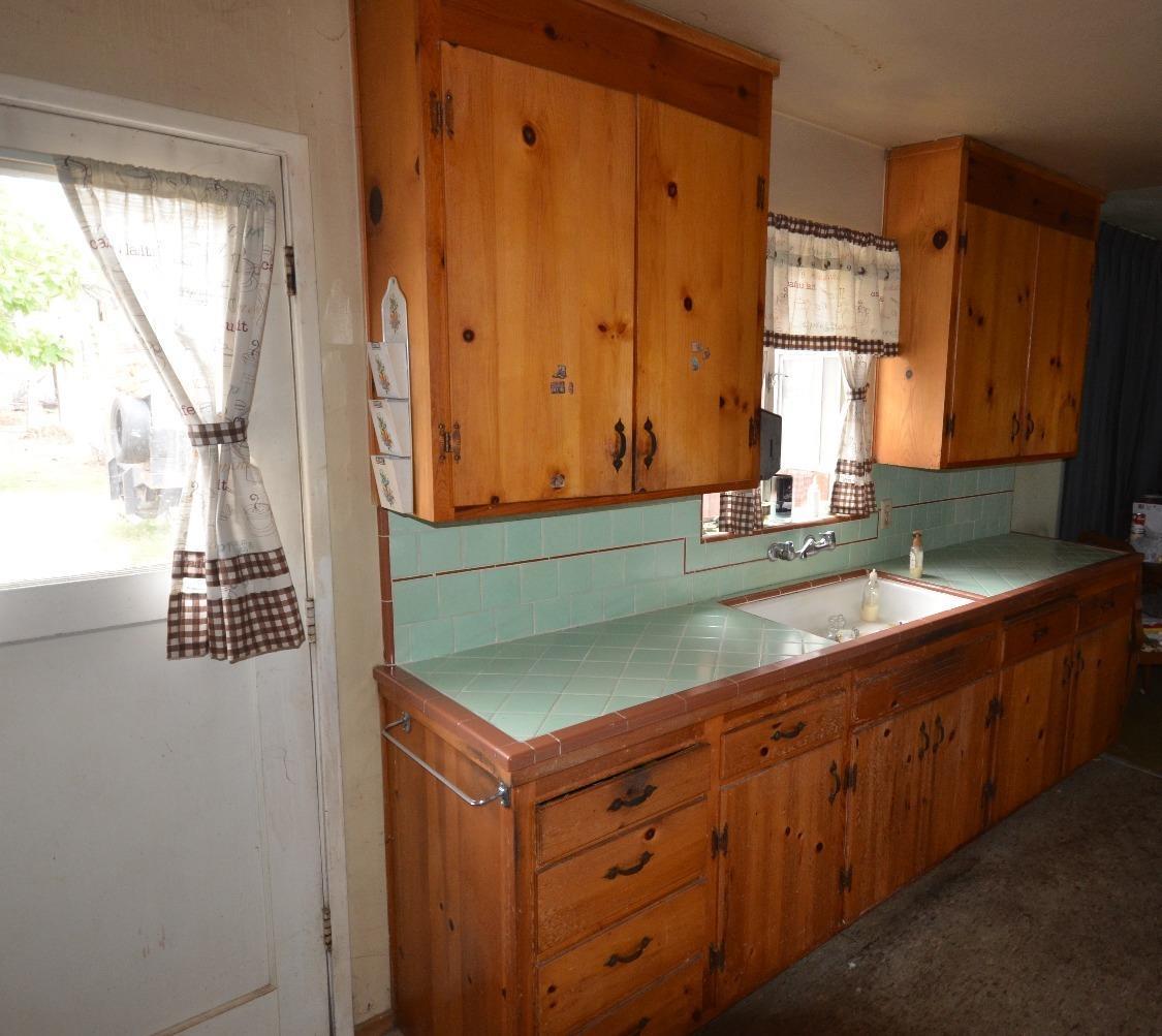 936 Lawton Avenue - Photo 1