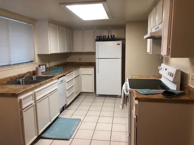3700 Tully Road - Photo 1