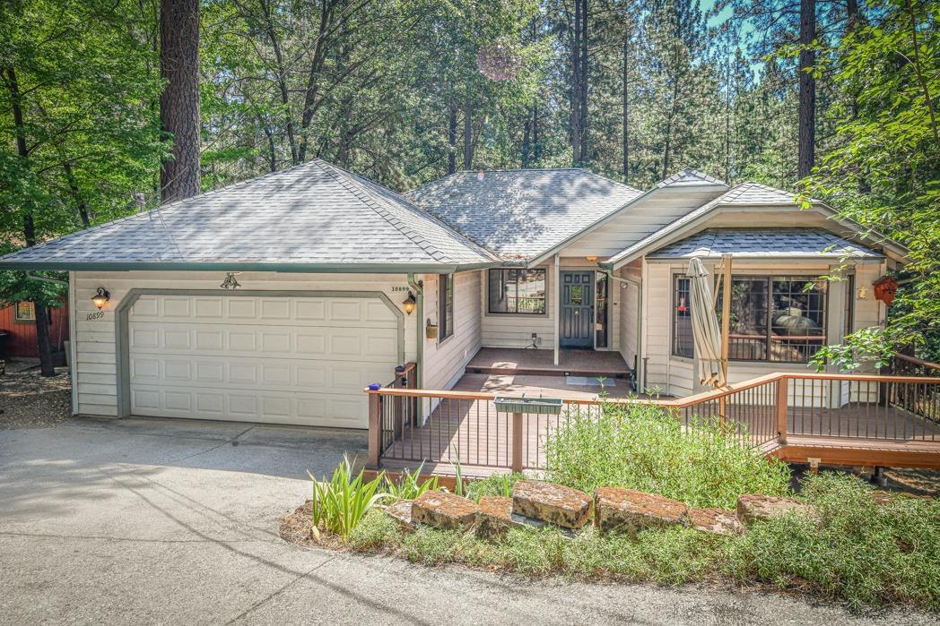 10899 Henson Way - Photo 1