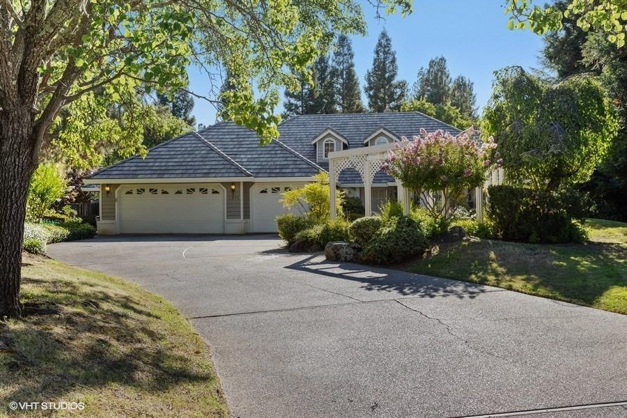 3611 Petite Creek Court - Photo 1