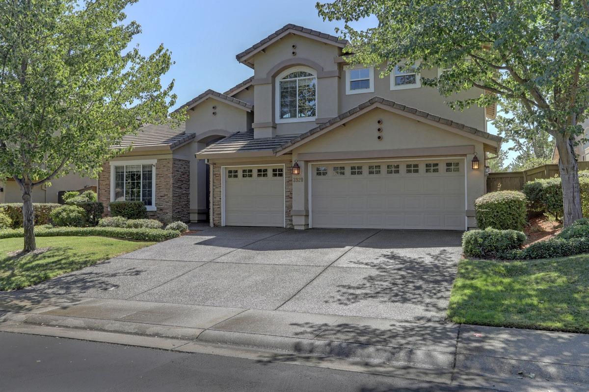 3920 Ironwood Drive - Photo 1