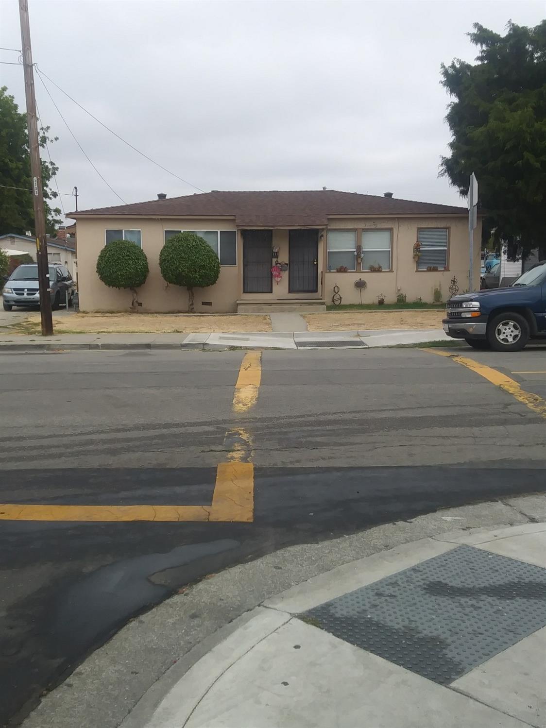 715 Marin Avenue - Photo 1